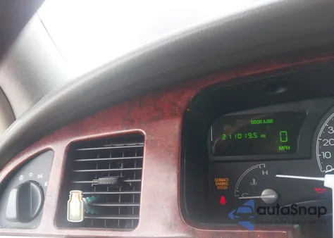 2003 Lincoln Town Car Executive from USA, damaged, VIN 1LNHM81W83Y621934